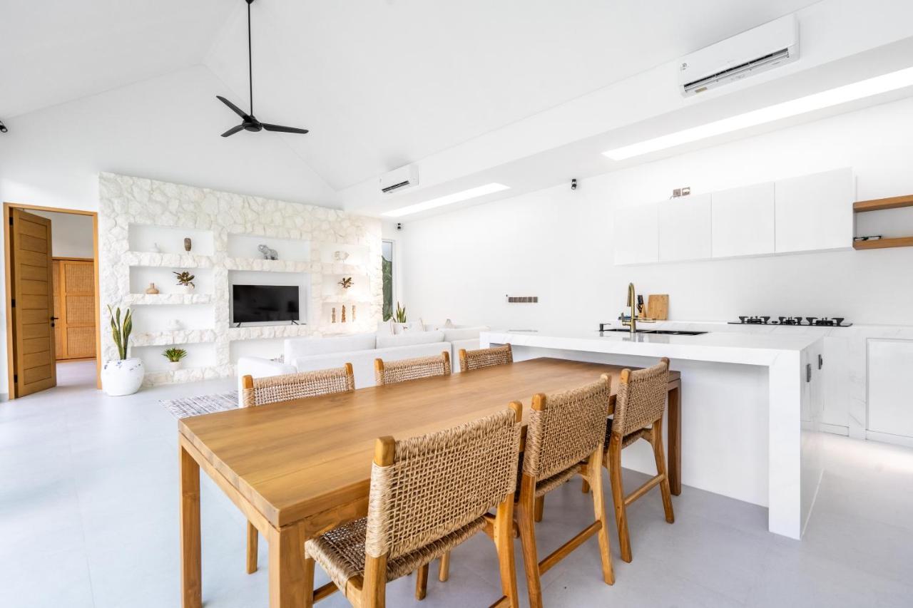 Casa Blanca Villa By Betterplace Uluwatu Екстериор снимка