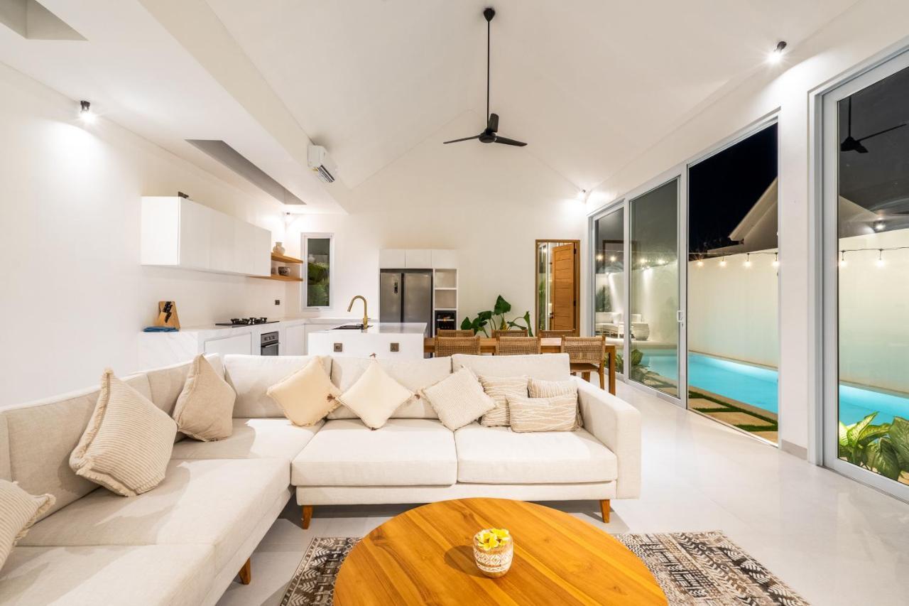 Casa Blanca Villa By Betterplace Uluwatu Екстериор снимка